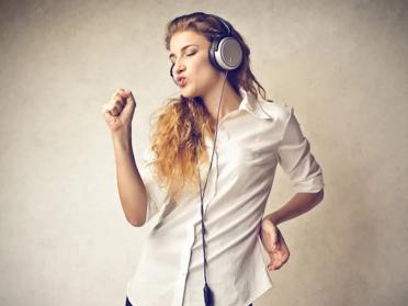 5 melodii pentru femeia din tine!