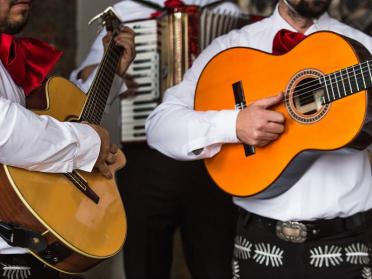 13 Melodii Care Au Marcat Istoria Muzicii Latino