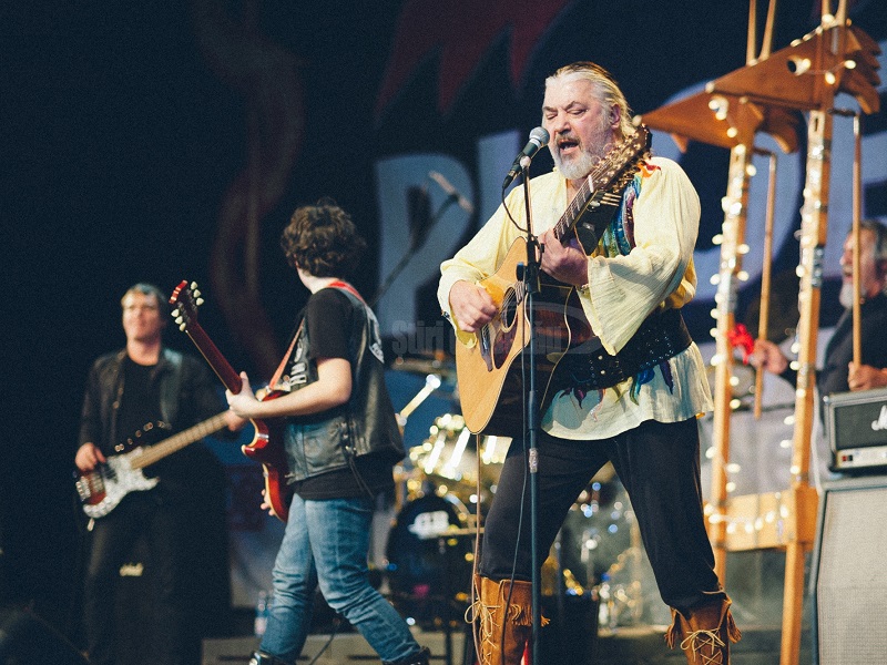 Cele Mai Frumoase Melodii Ale Formatiei Phoenix